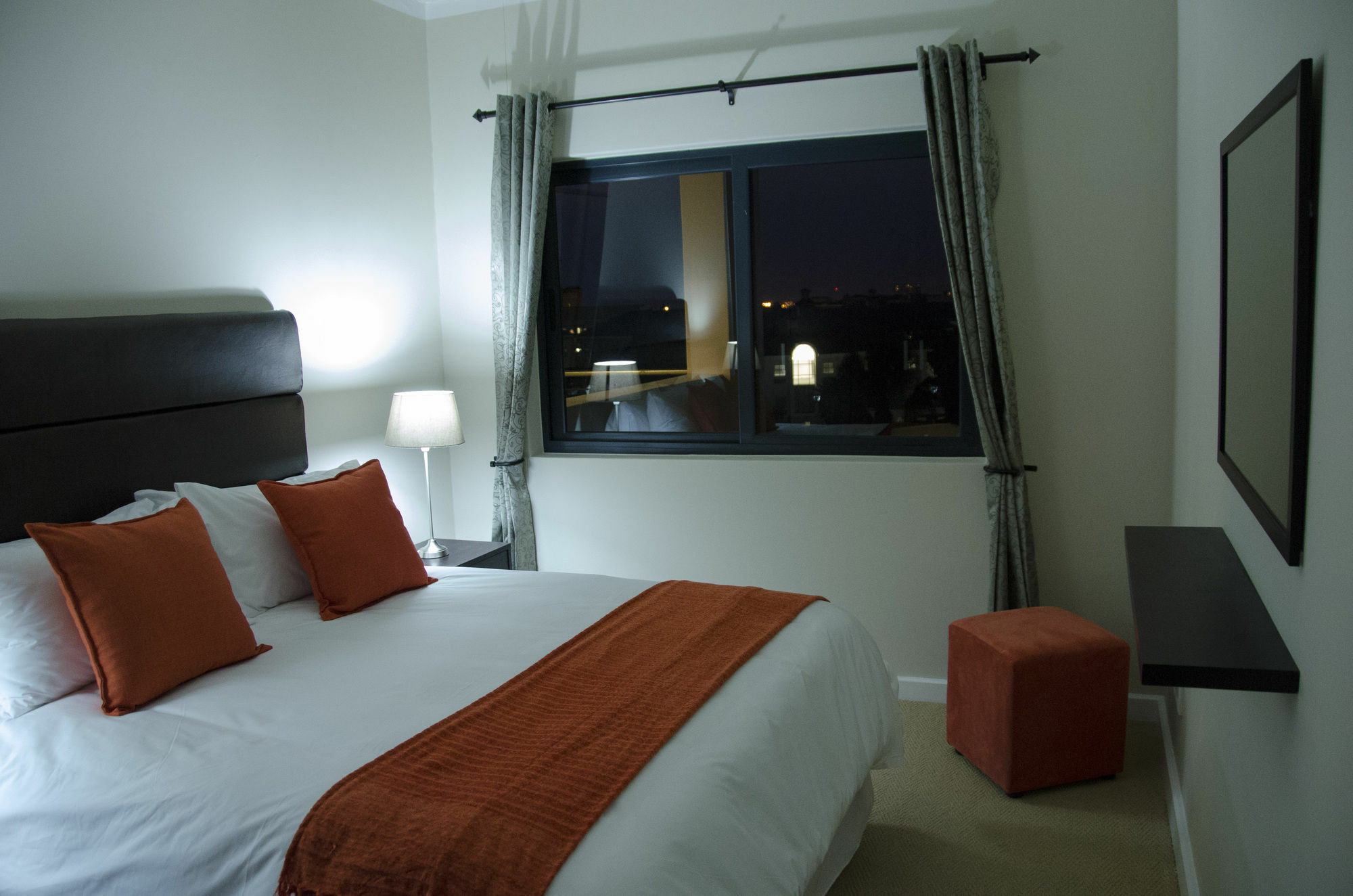 Knightsbridge Luxury Apartments Cape Town Exterior photo